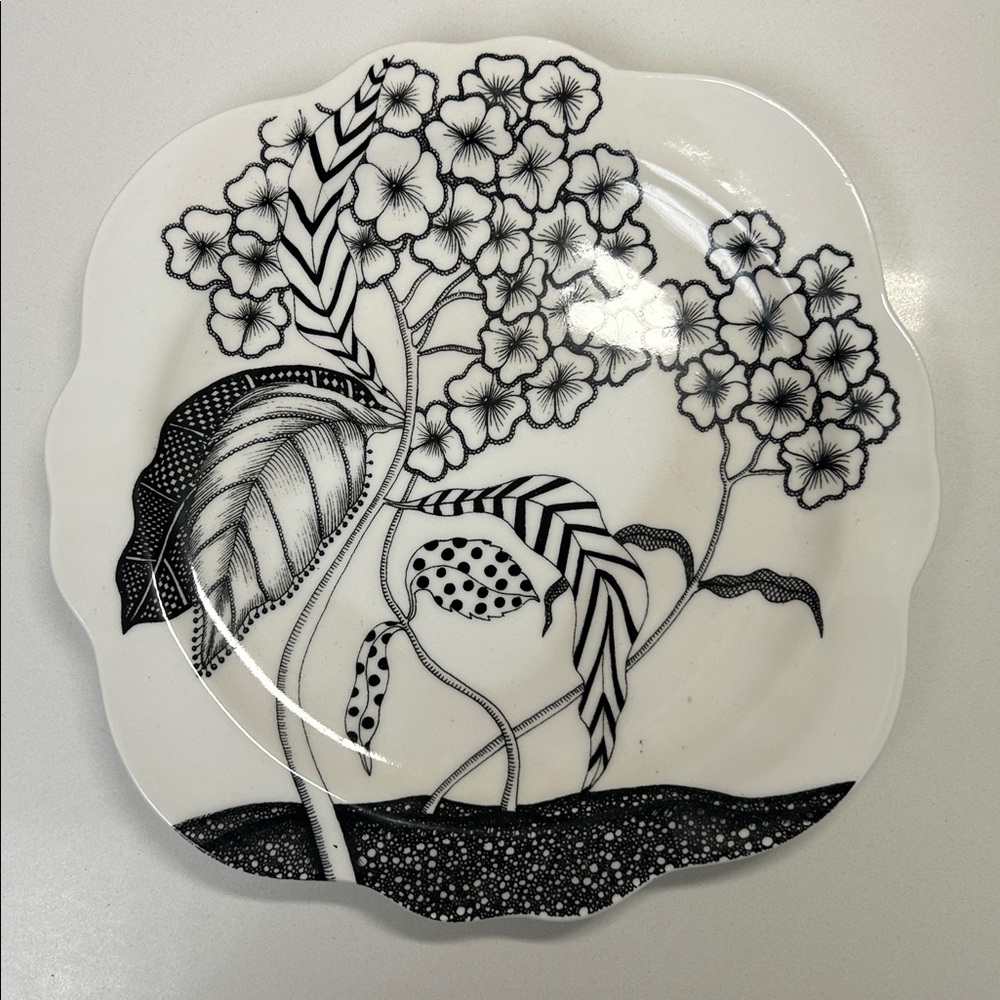 Anthropologie Florence Balducci Floral Canape Plate wild masquerade (W5022)